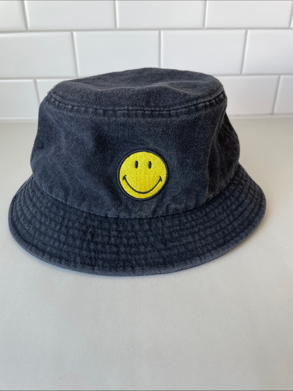 SMILEY ORIGINAL Black Bucket Hat with Yellow Smiley Patch